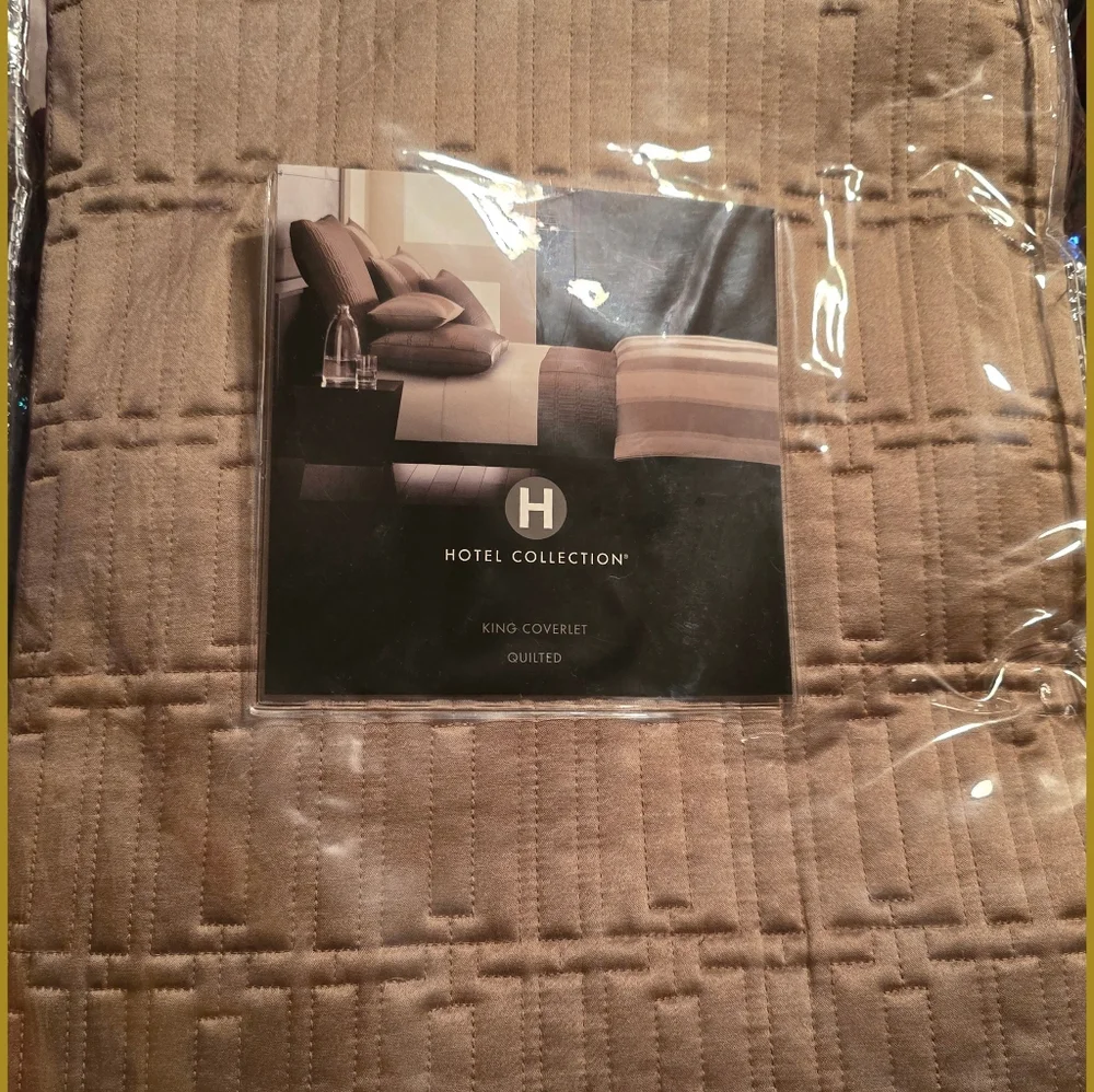Hotel Collection-King Quilted Wide Stripe Coverlet-New